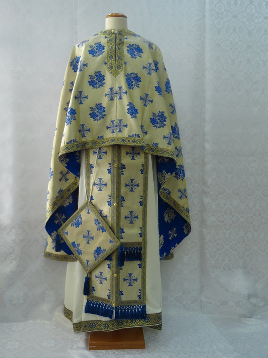 Svestenicka odezda