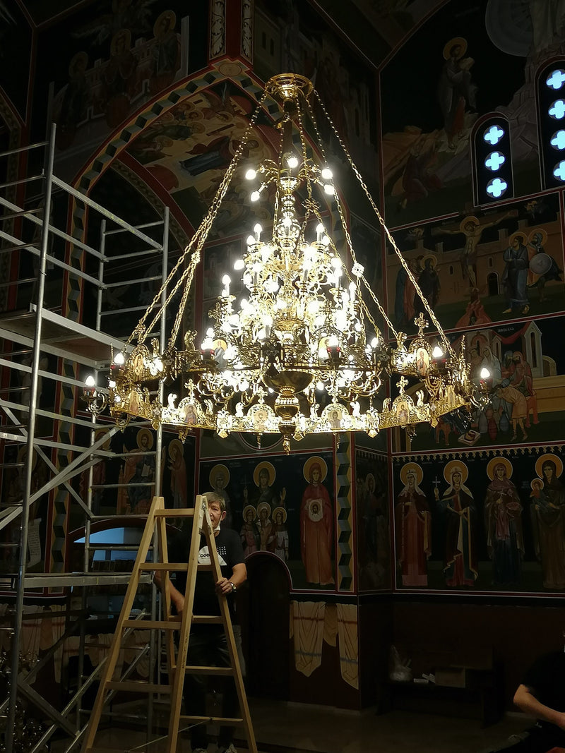 Učitaj sliku u galeriju, Polijelej- Lusteri  mesingani
